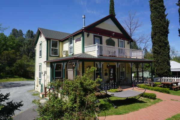 [Picture of Margaret Simmons House]